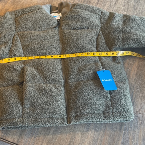 NWT COLUMBIA PUFFECT SHERPA BOMBER JACKET MSRP $190 OLIVE GREEN - Picture 10 of 17